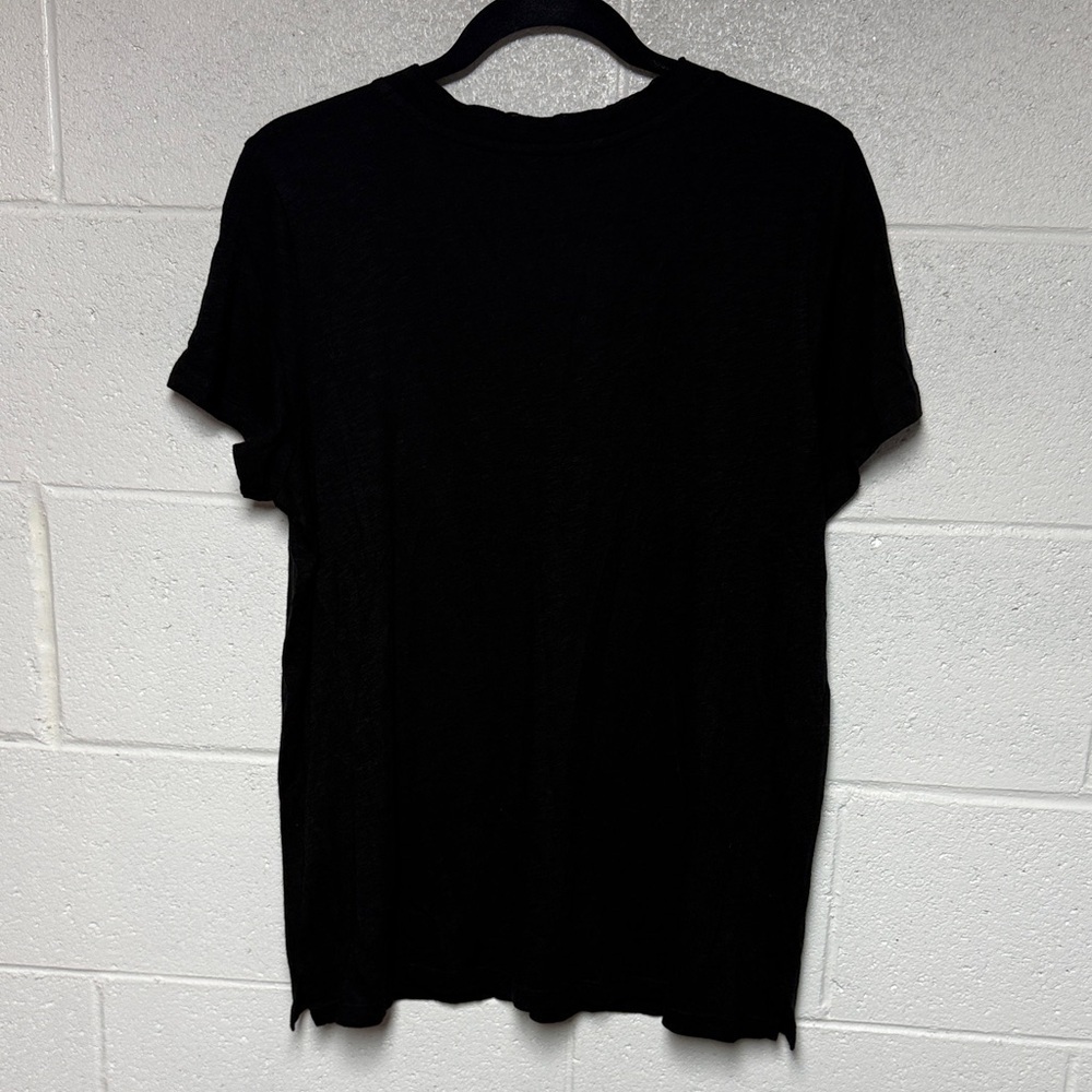 Caslon Women's Black V-Neck Short Sleeve Tee - Picture 9 of 9
